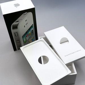 Apple iPhone 4 White 8GB Empty Box with Tray Manuals - BOX ONLY - No Phone